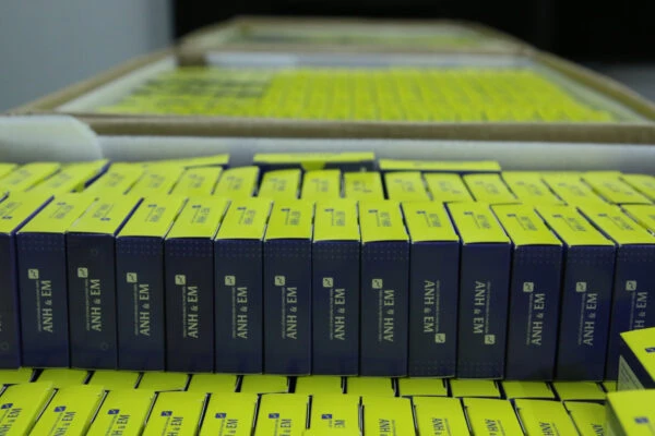 Hộp hấp trâm nội nha