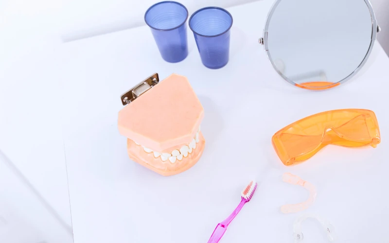 Vật liệu lấy dấu răng cần được lựa chọn phù hợp với bệnh nhân và nhu cầu điều trị