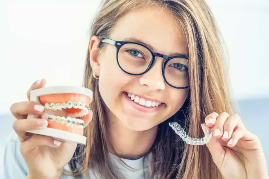 niềng răng mắc cài